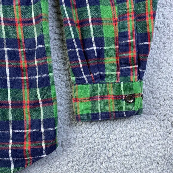 L.L. Bean Men's Green Plaid Dress Shirt - Picture 6 of 13